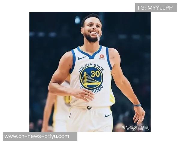 张佳玮解析库里无球与约基奇有球的完美结合SGA与077的持球能力对比文班的防守实力分析